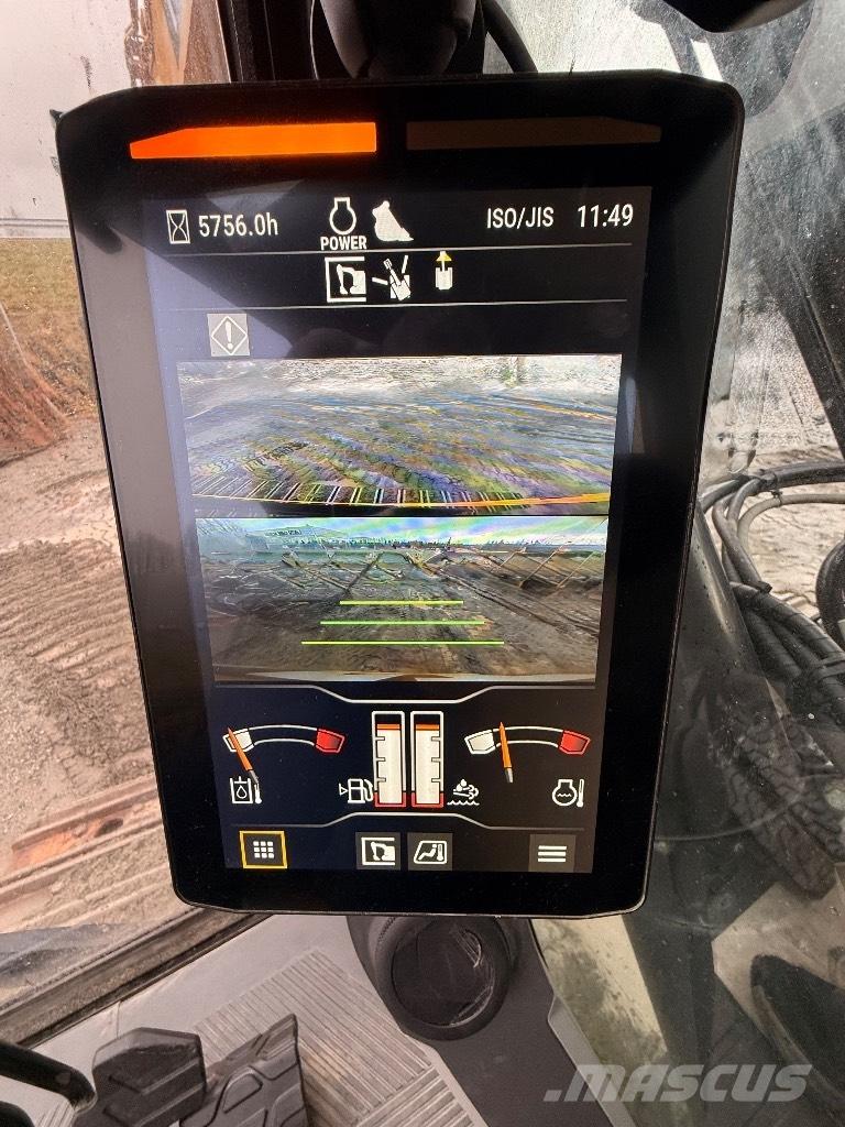 CAT 352 Pásové rýpadlá