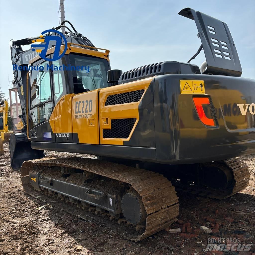 Volvo EC 220 D Pásové rýpadlá