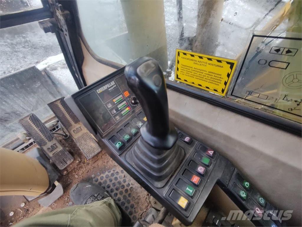 CAT M315 Kolesové rýpadlá