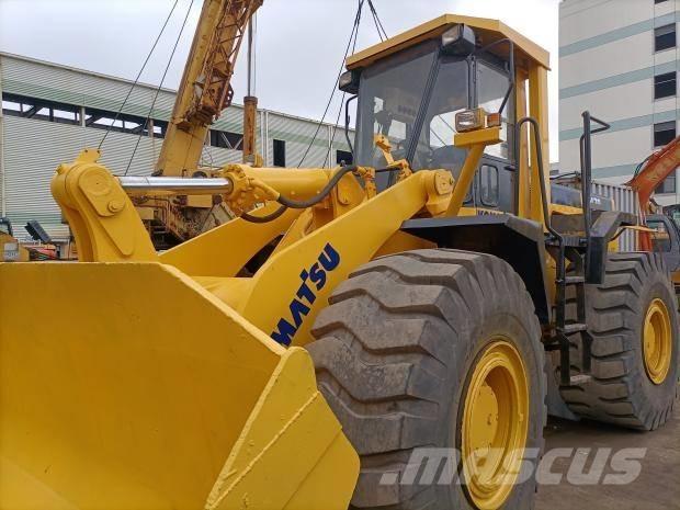 Komatsu WA 470 Kolesové nakladače