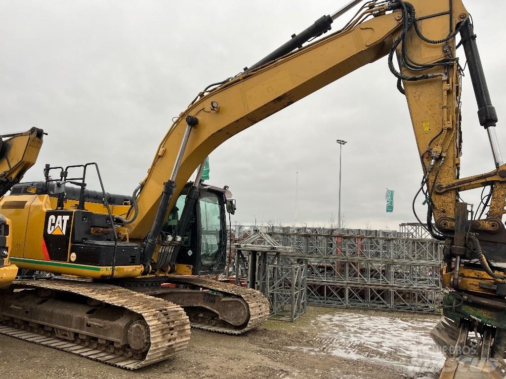 CAT 324 EL Pásové rýpadlá