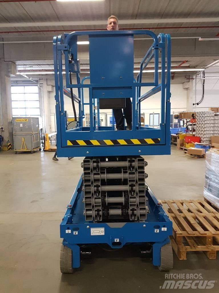 Genie GS 4047 Nožnicové zdvíhacie plošiny