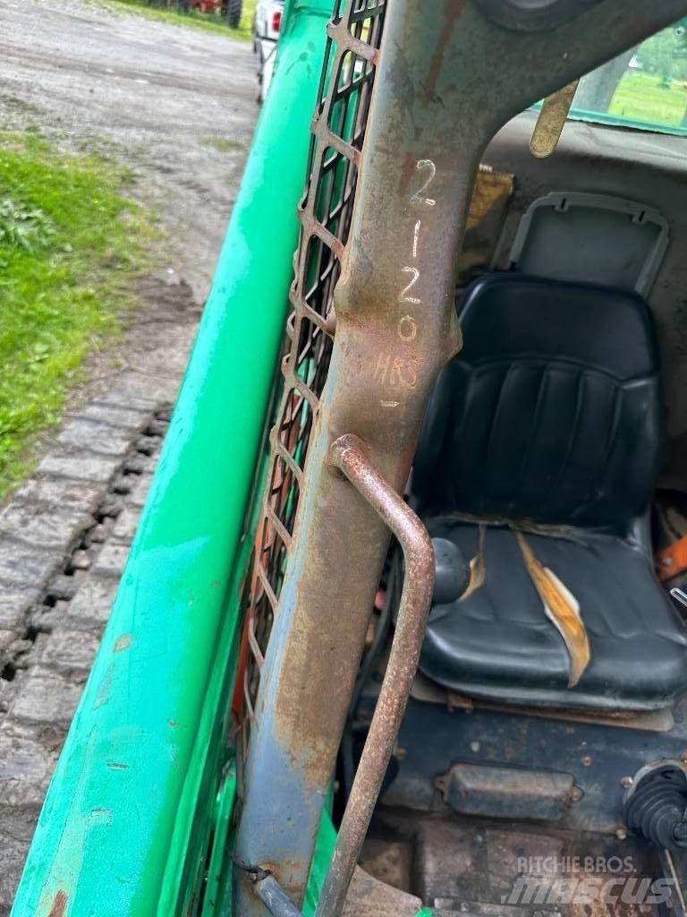 Bobcat S250 Šmykom riadené nakladače