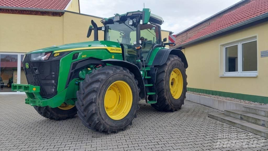 John Deere 8r 340 Traktory