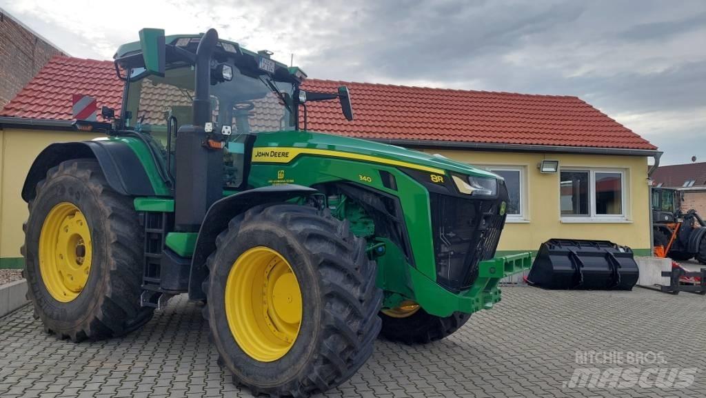 John Deere 8r 340 Traktory