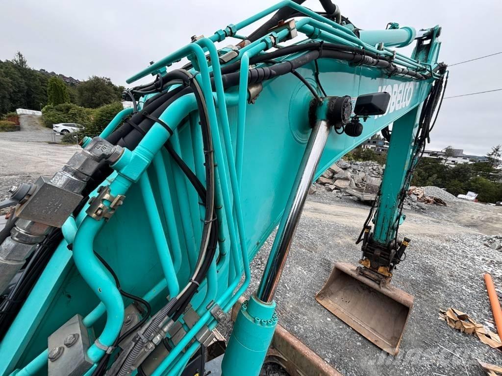 Kobelco SK 270 LC Pásové rýpadlá
