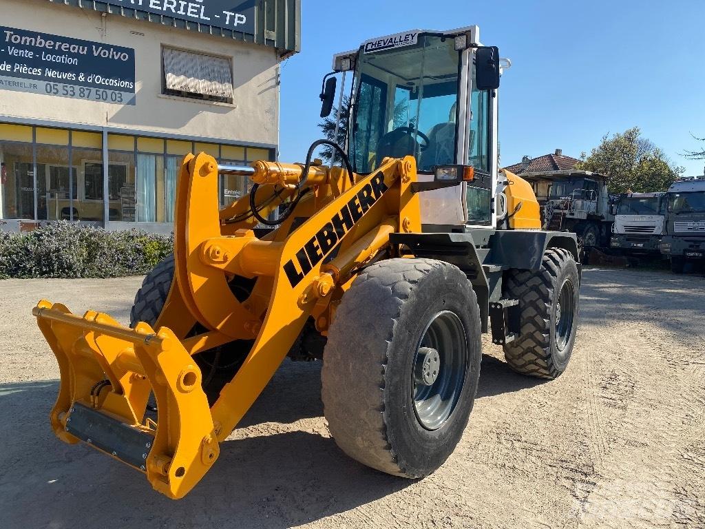Liebherr L514 Kolesové nakladače