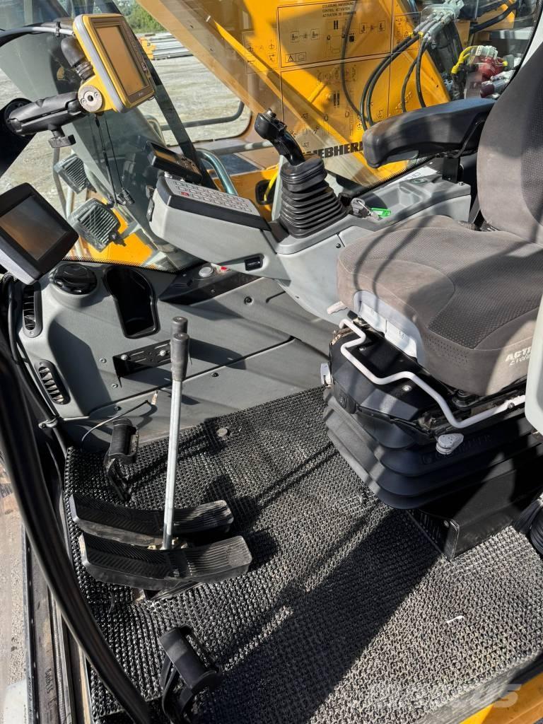 Liebherr R 936 LC Pásové rýpadlá