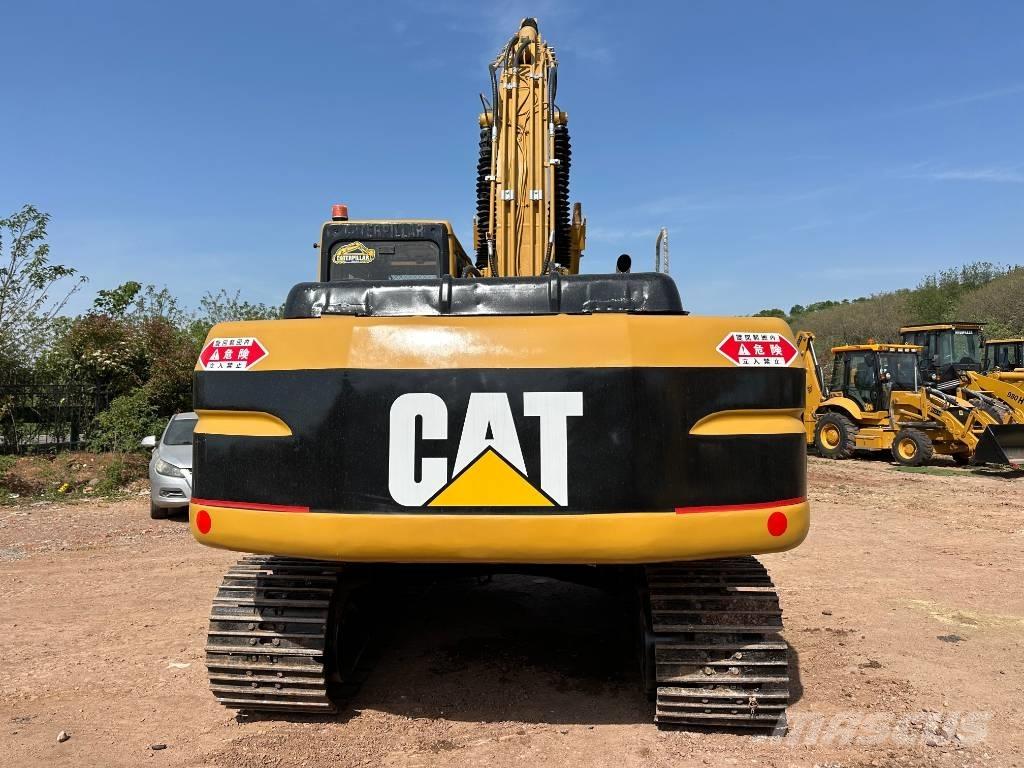 CAT 320 B L Pásové rýpadlá