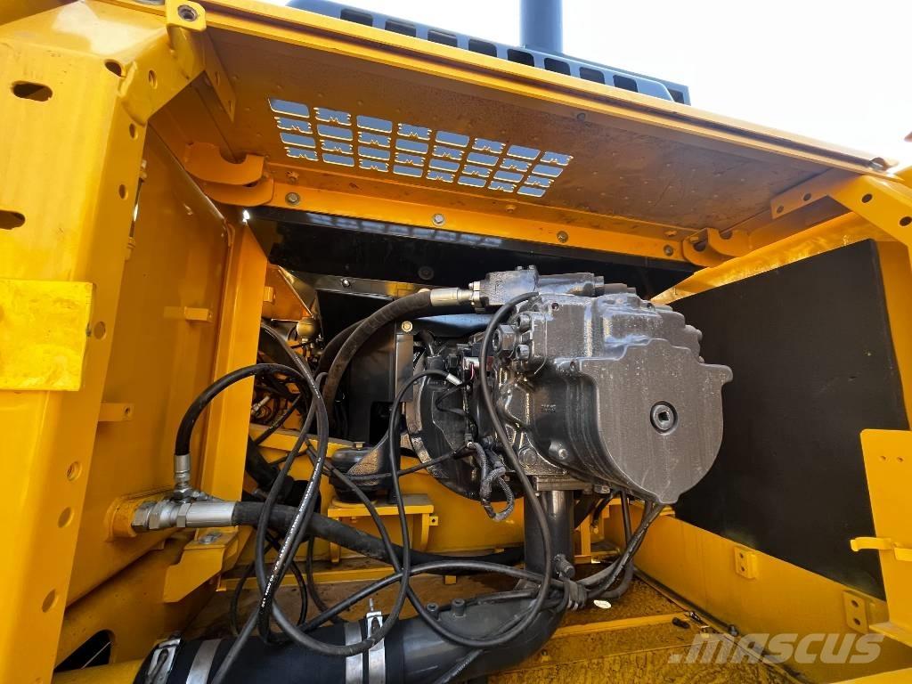 Komatsu PC 450 Pásové rýpadlá