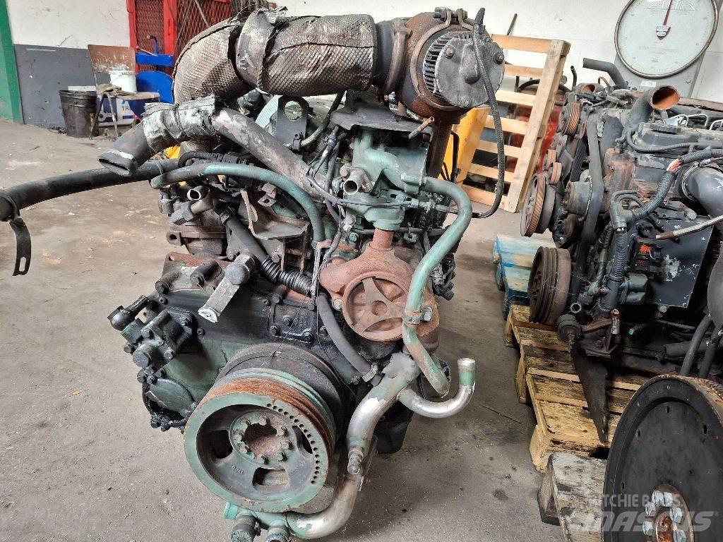 Volvo D7C275 Motory