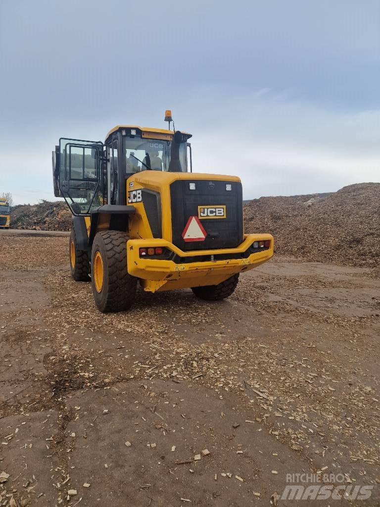 JCB 427 HT Kolesové nakladače
