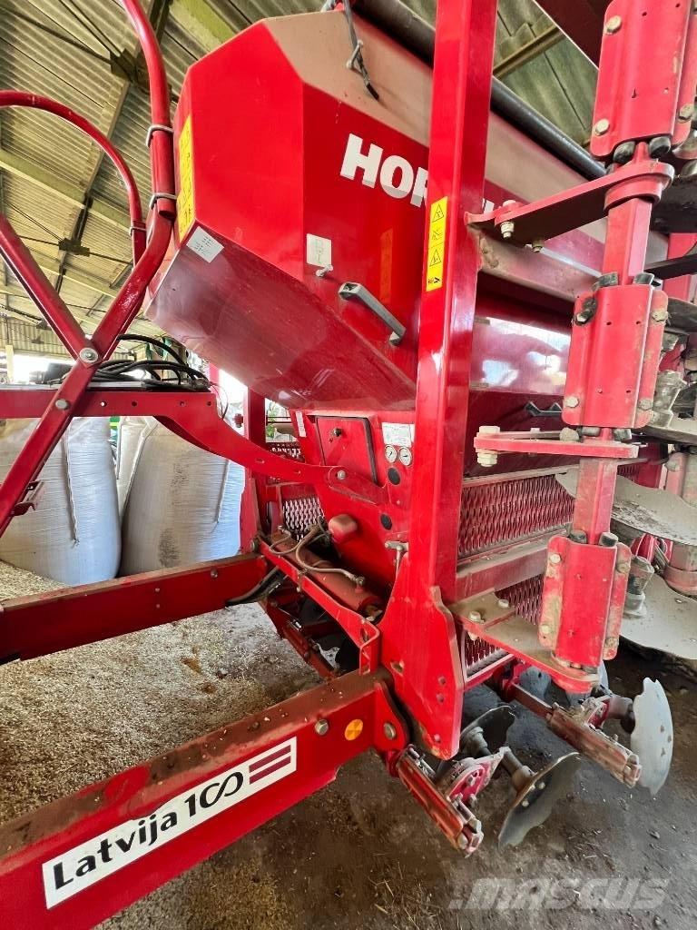 Horsch Pronto 6 DC Mechanické sejačky