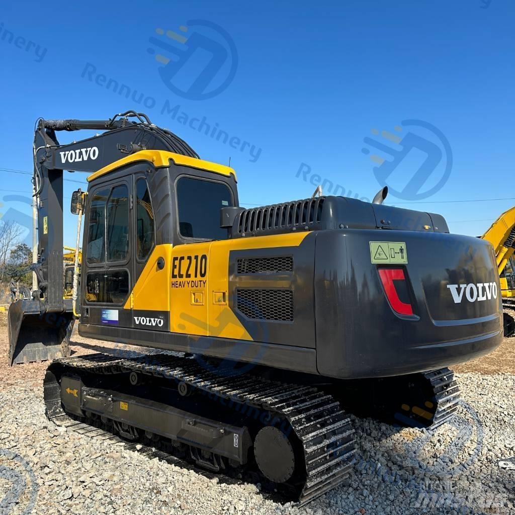Volvo EC210 Pásové rýpadlá