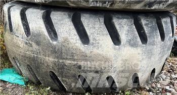  Dumper däck 33,25-35 Pneumatiky, kolesá a ráfiky