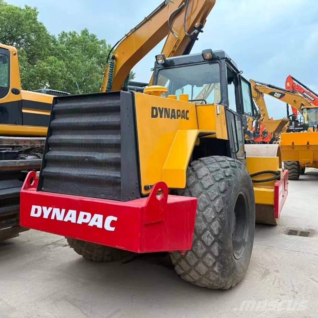 Dynapac CA 30 D Ťahačové valce