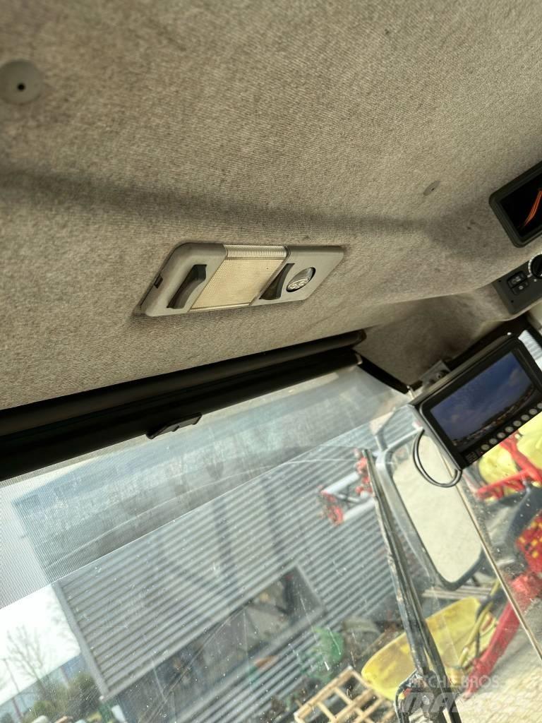 Volvo L90G Kolesové nakladače