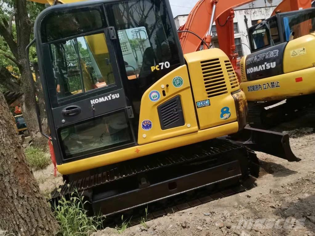 Komatsu PC 70-8 Pásové rýpadlá