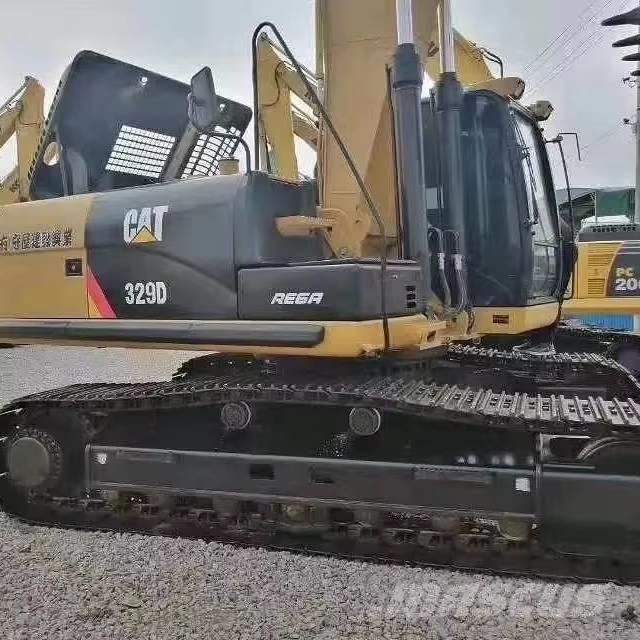 CAT 329 Pásové rýpadlá