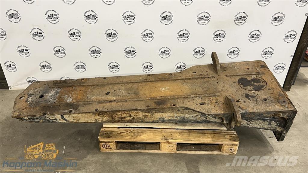 Komatsu 845 Ďalšie komponenty