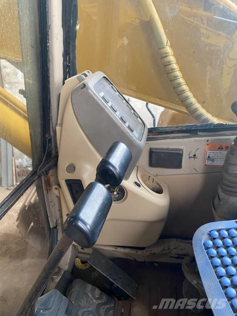 CAT 320 B Pásové rýpadlá