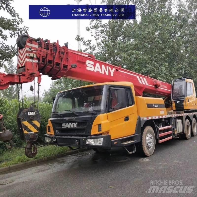 Sany STC 250 H Univerzálne terénne žeriavy