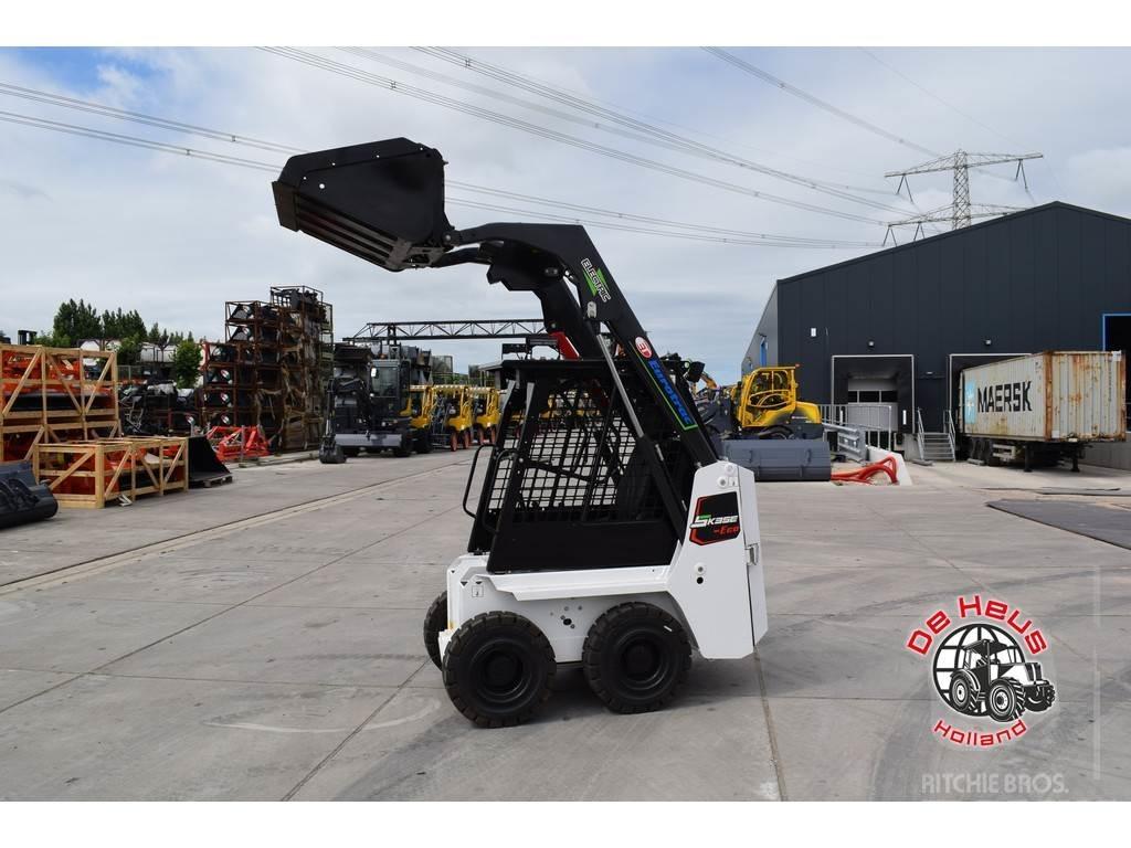 Eurotrac SK35E Kolesové nakladače