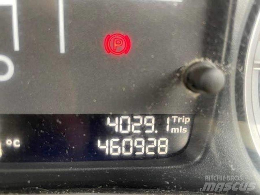 DAF CF330 Nákladné vozidlá s bočnou zhrnovacou plachtou