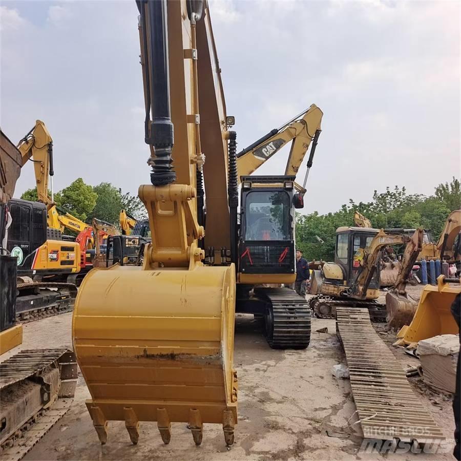 CAT 320D2GC Pásové rýpadlá