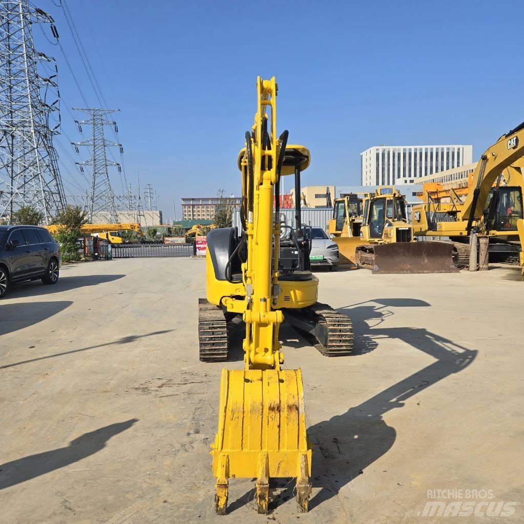 Komatsu PC 35 Mini rýpadlá < 7t