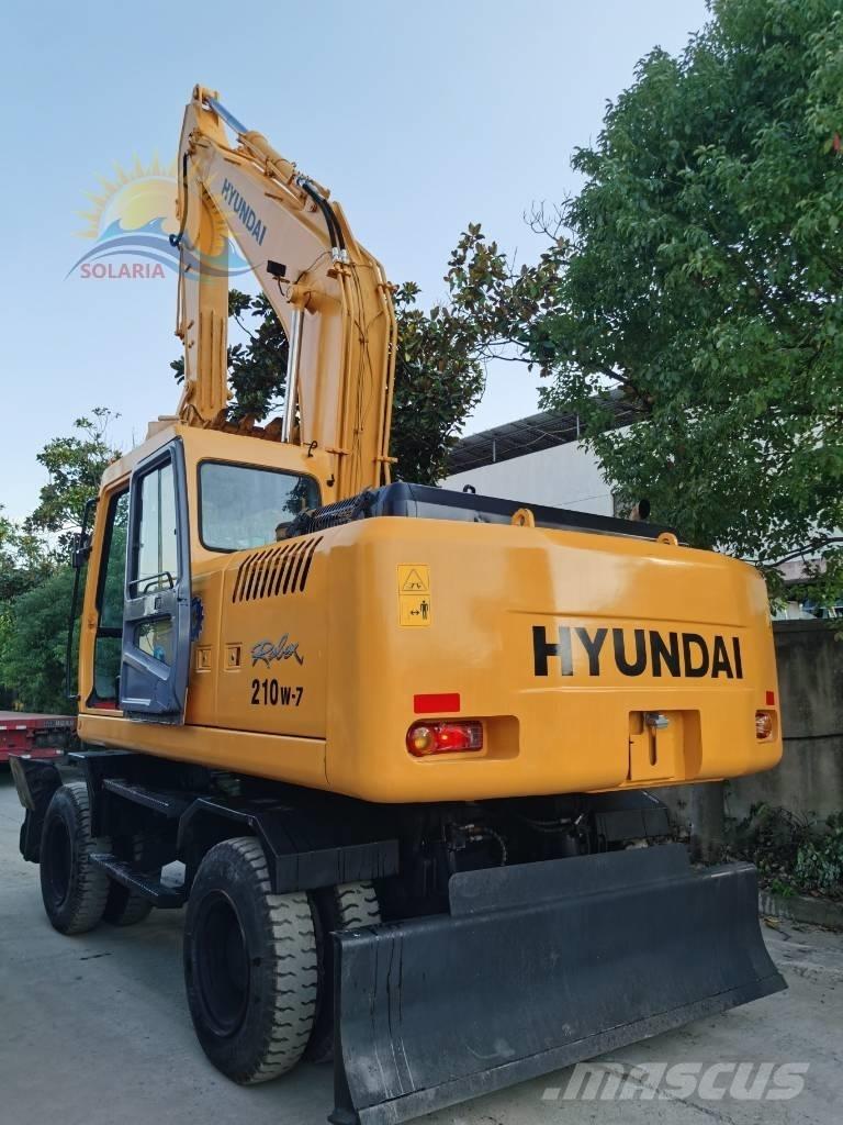 Hyundai robex 210w-7 Kolesové rýpadlá