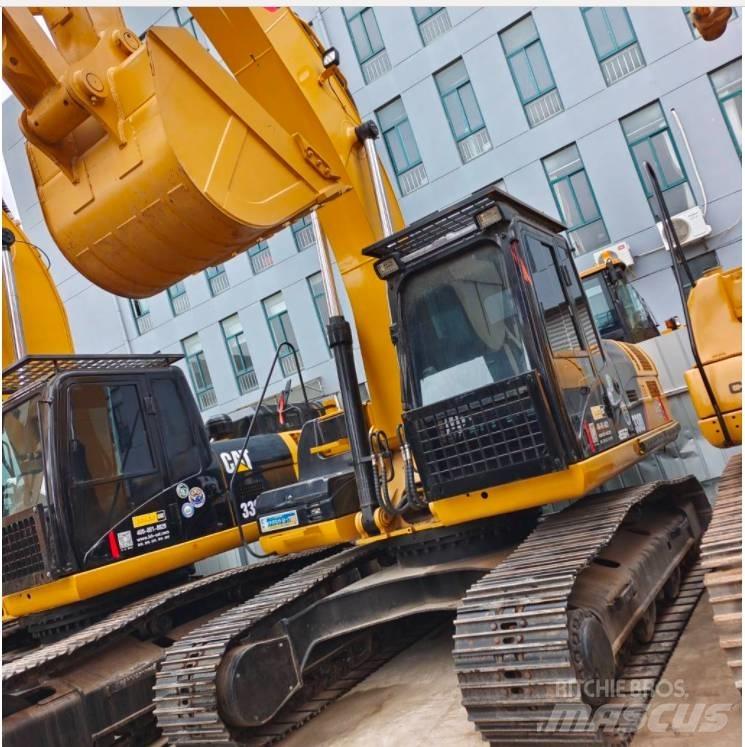 CAT 325 D Pásové rýpadlá