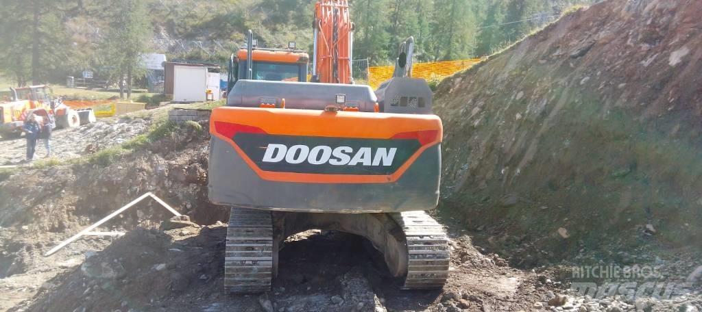 Doosan DX 235 Pásové rýpadlá