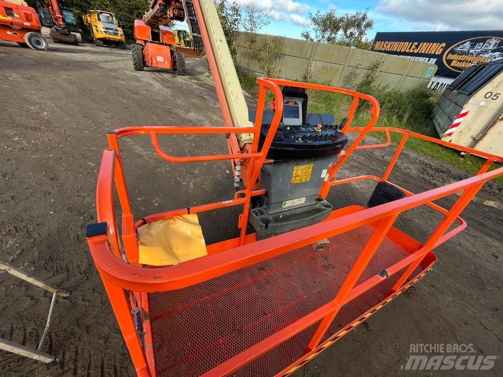 JLG 1500 SJ Teleskopické plošiny