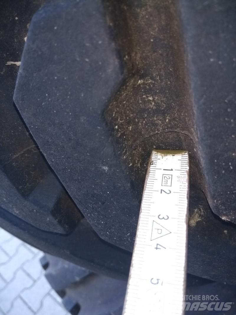BKT 400/60 15.5 Ďalšie poľnohospodárske stroje