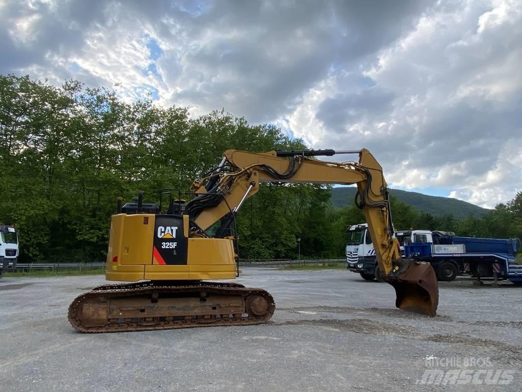 CAT 325 FL CR Pásové rýpadlá