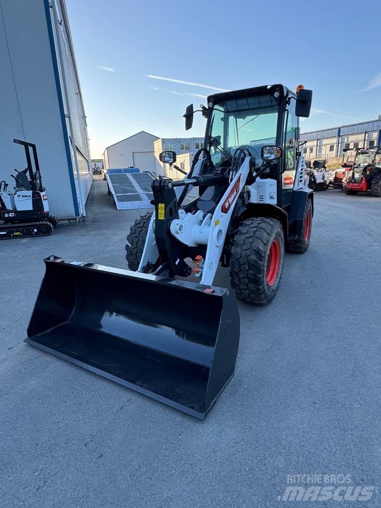 Bobcat L75 Kolesové nakladače