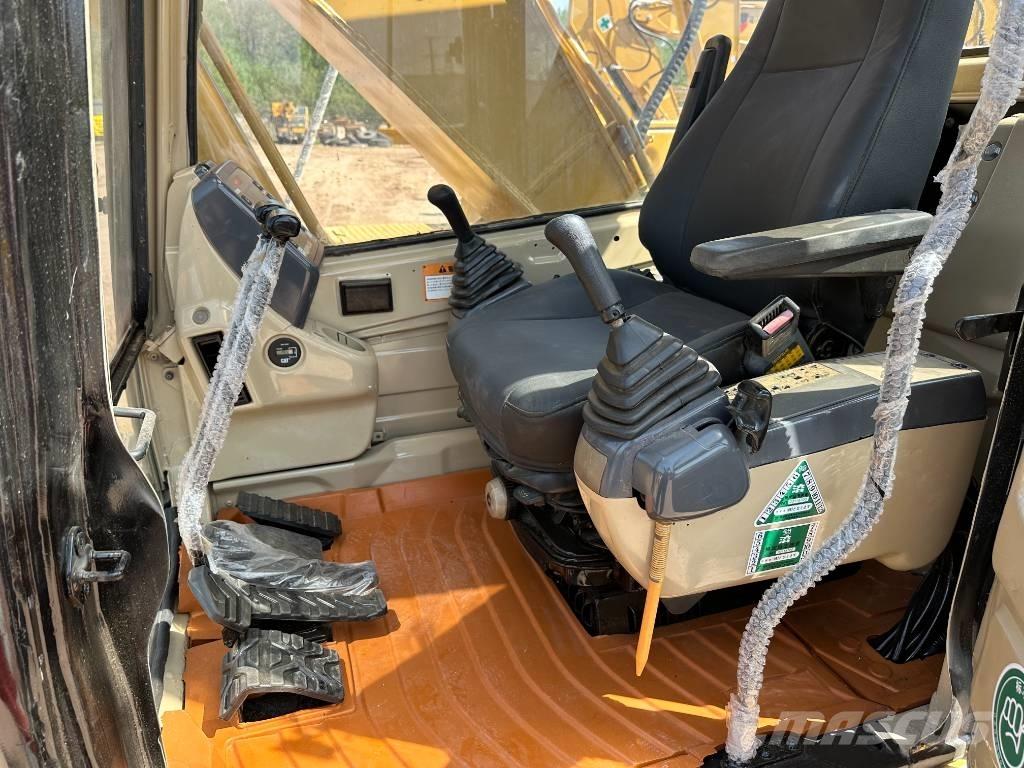 CAT 320 B L Pásové rýpadlá