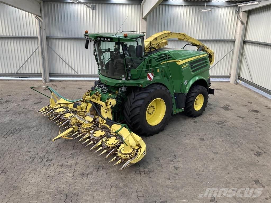 John Deere 8300 Samochodné kosačky