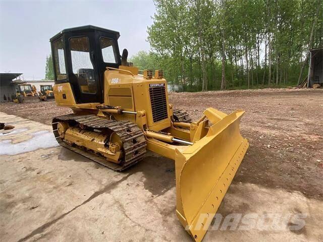 CAT D5G Pásové dozéry