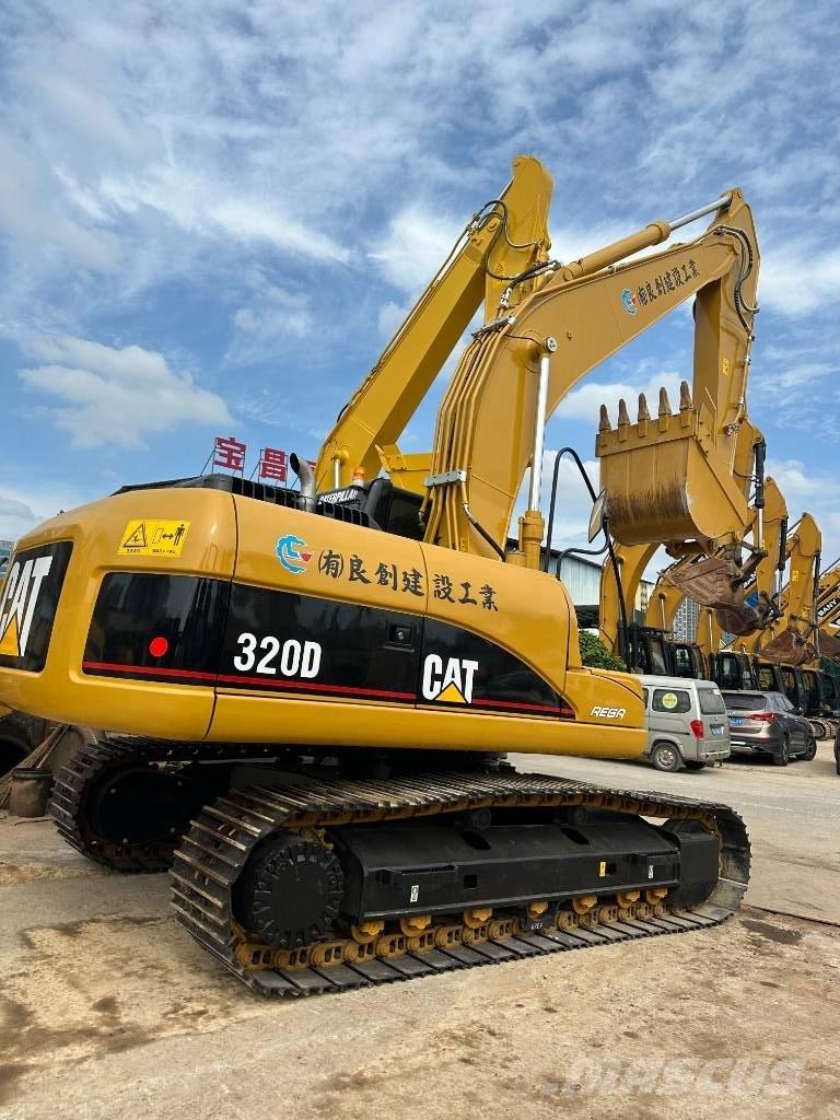 CAT 320 D Pásové rýpadlá