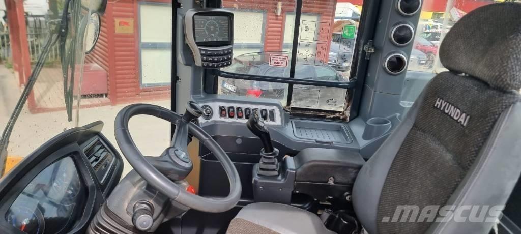 Hyundai HL 955 Kolesové nakladače