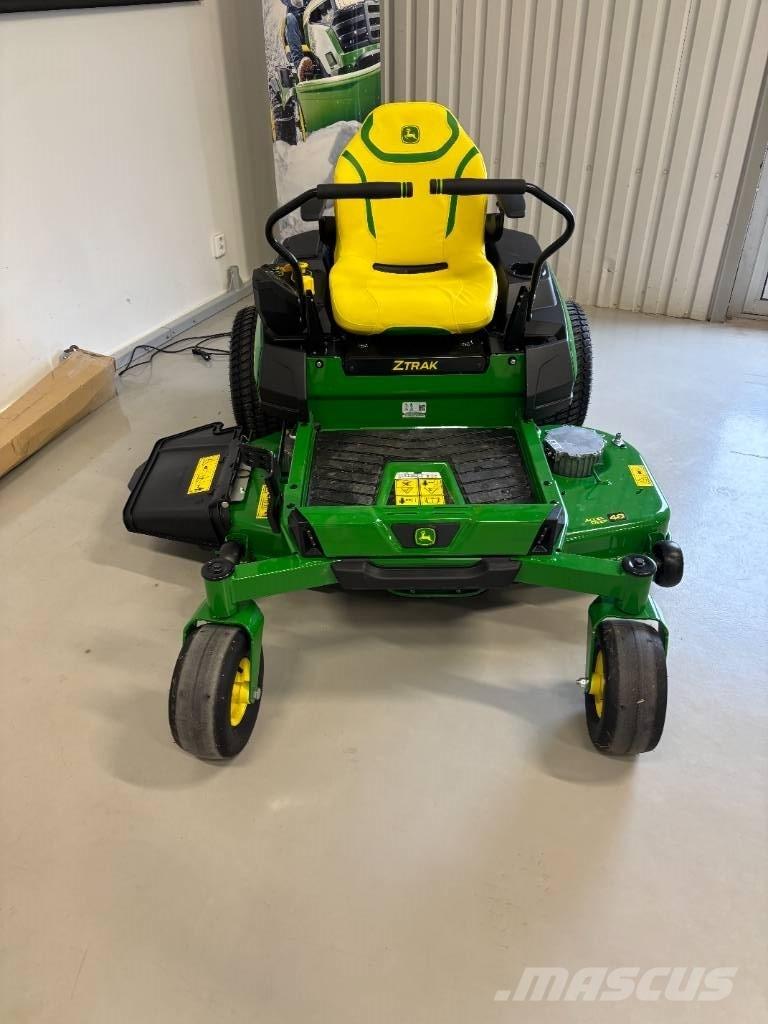 John Deere Z370R Samochodné kosačky