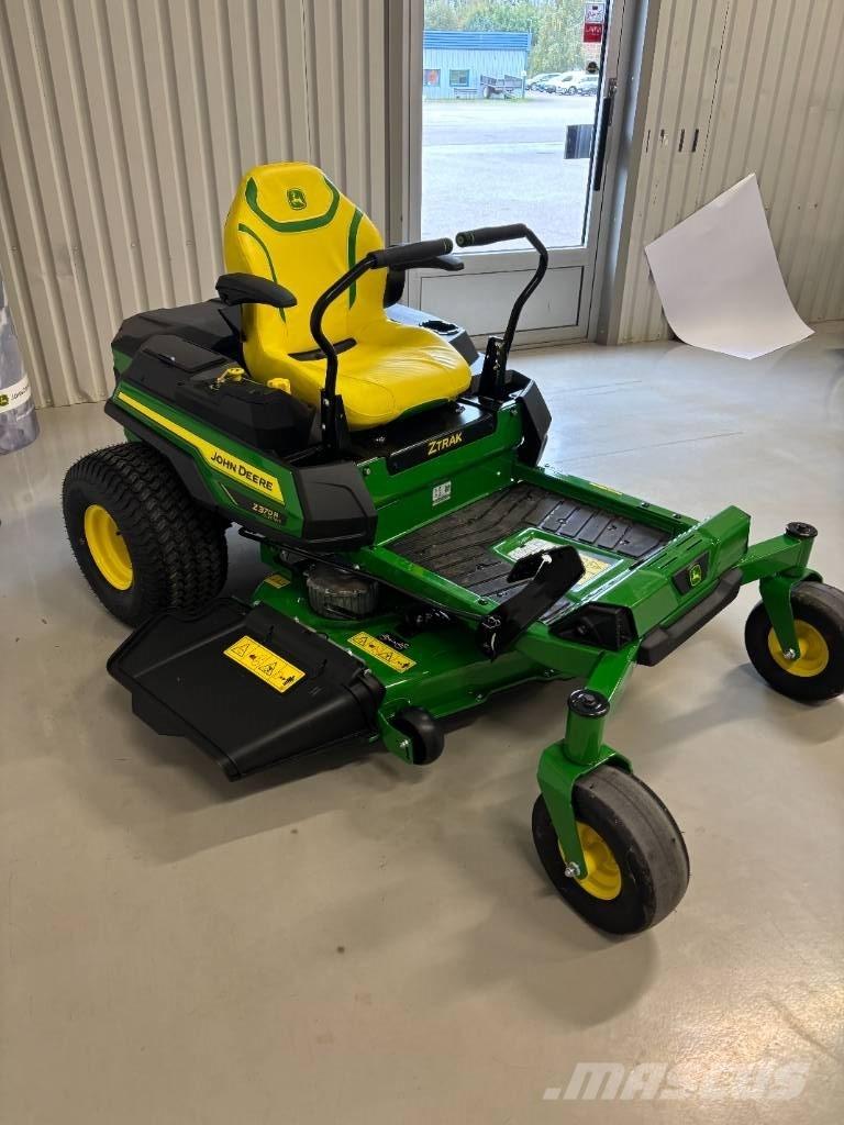 John Deere Z370R Samochodné kosačky