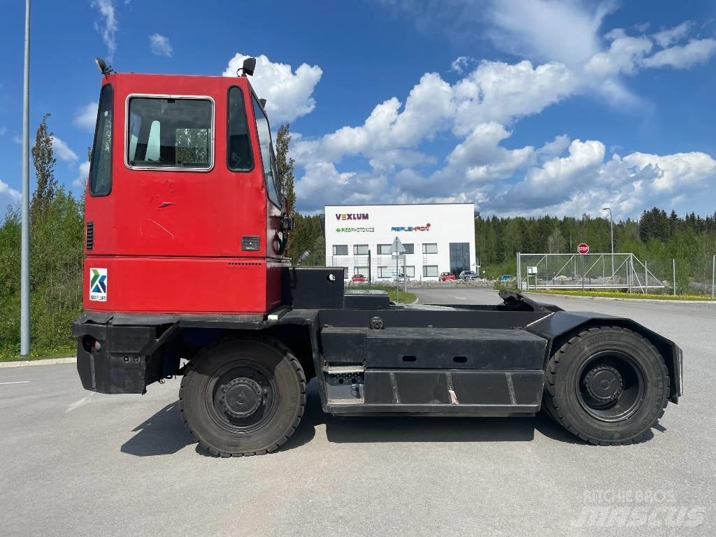Kalmar TRX252 Terminálový ťahač