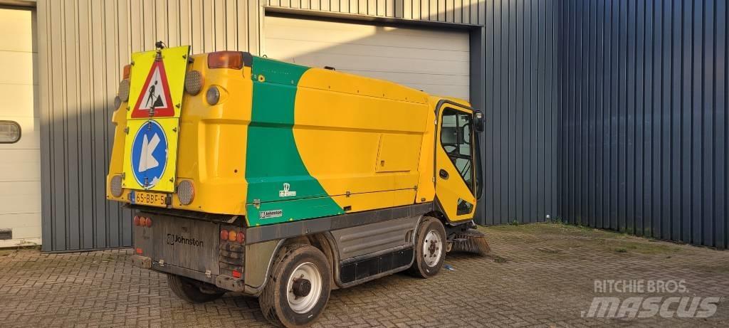 Johnston CX400 Zametacie stroje