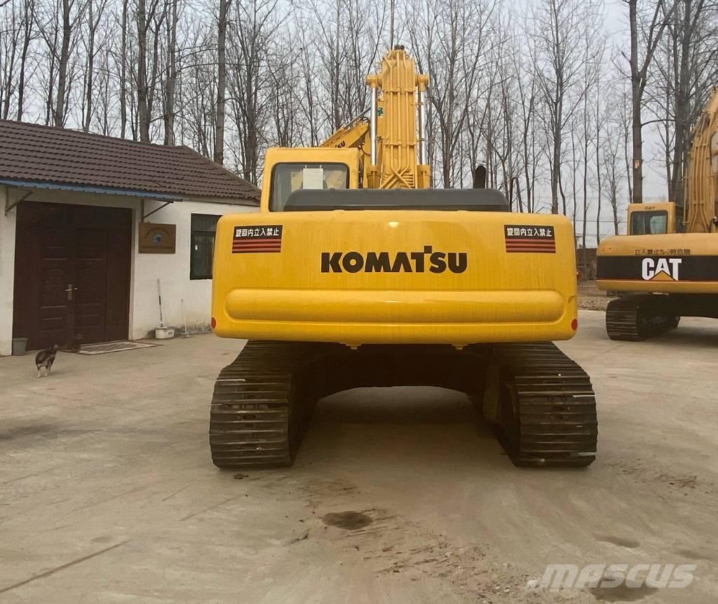 Komatsu PC 220-8 Pásové rýpadlá