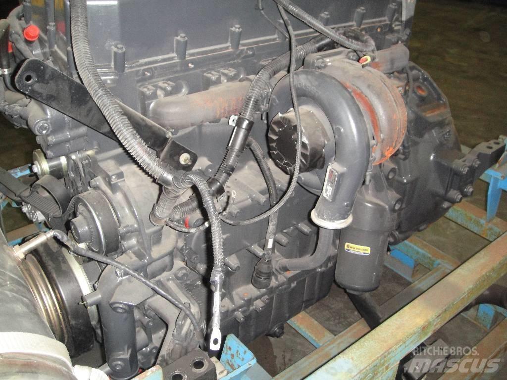 New Holland TC5060 Motory