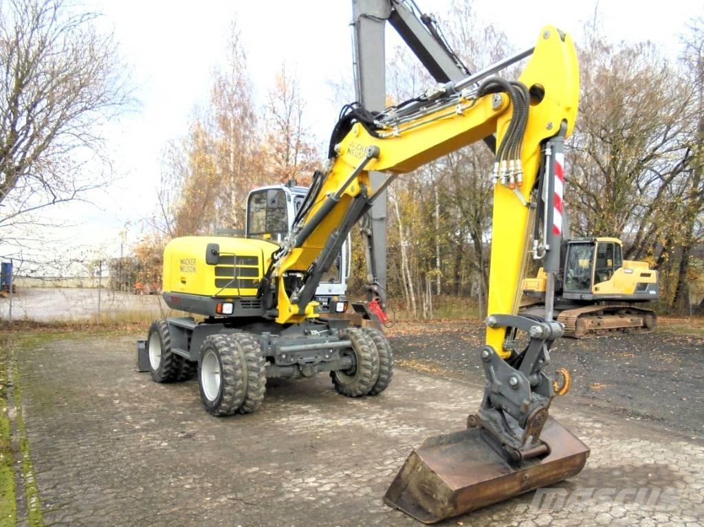 Wacker Neuson EW 100 Kolesové rýpadlá