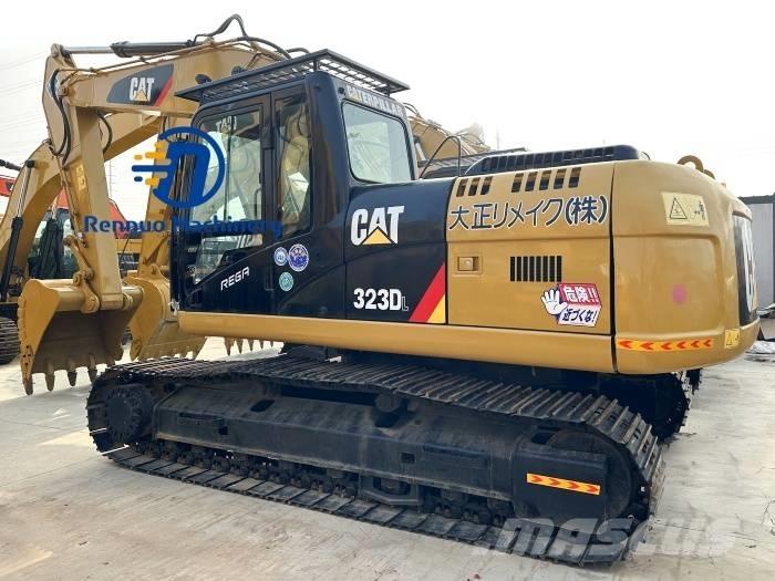 CAT 323D/323/323DL Pásové rýpadlá
